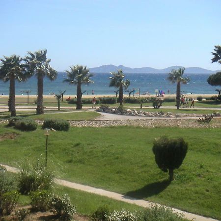 La Londe Les Maures Apartment Exterior photo